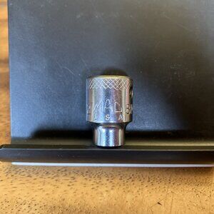 MAC TOOLS USA 8mm Shallow Socket 3/8” Drive 12 Point